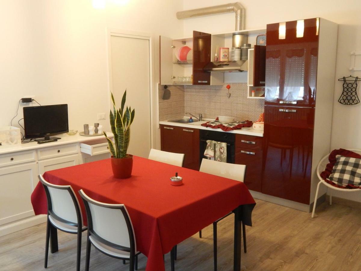 Casa Linda, A Due Passi Dal Mare Apartment Numana Exterior photo